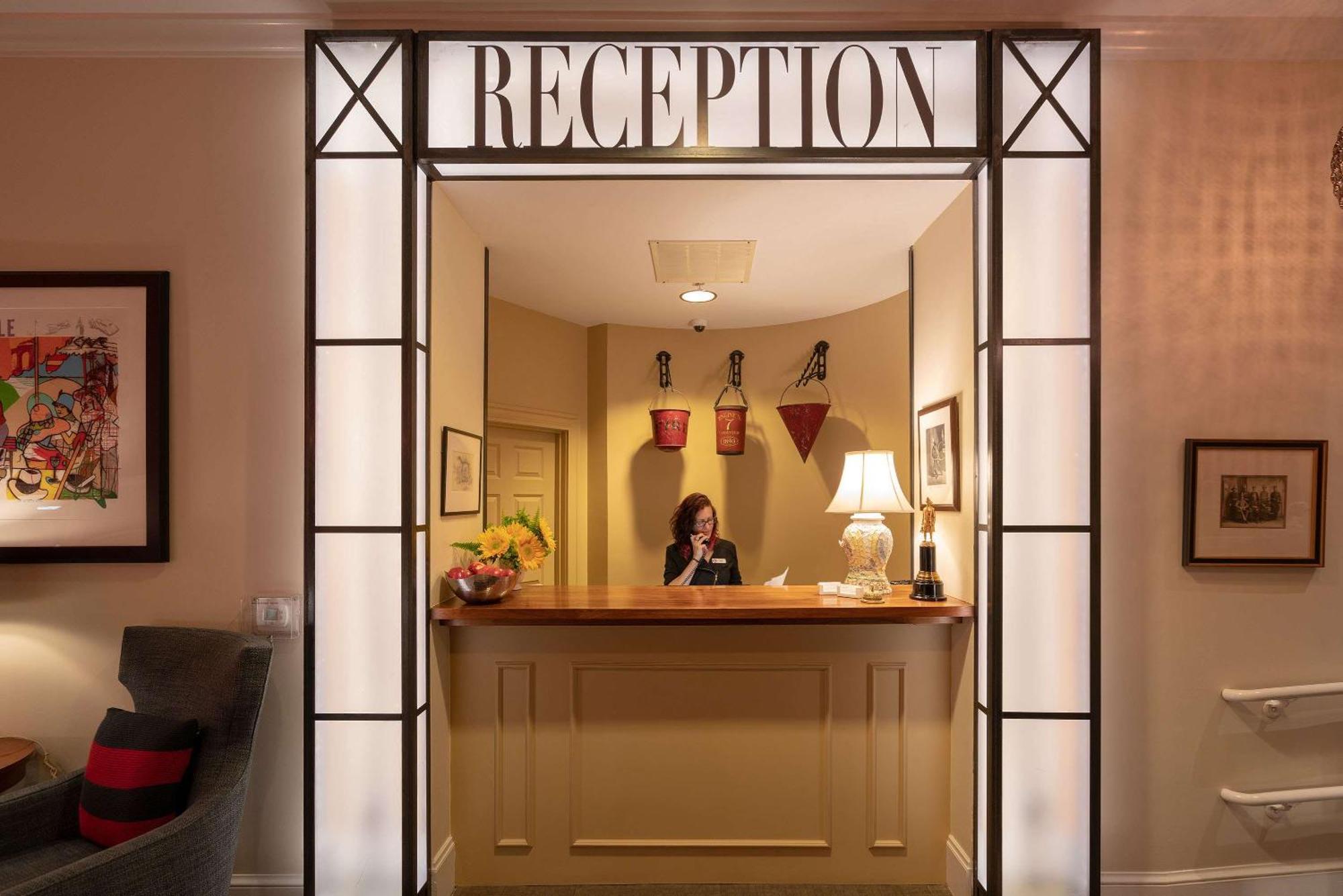 The Kendall Hotel At The Engine 7 Firehouse Cambridge Bagian luar foto